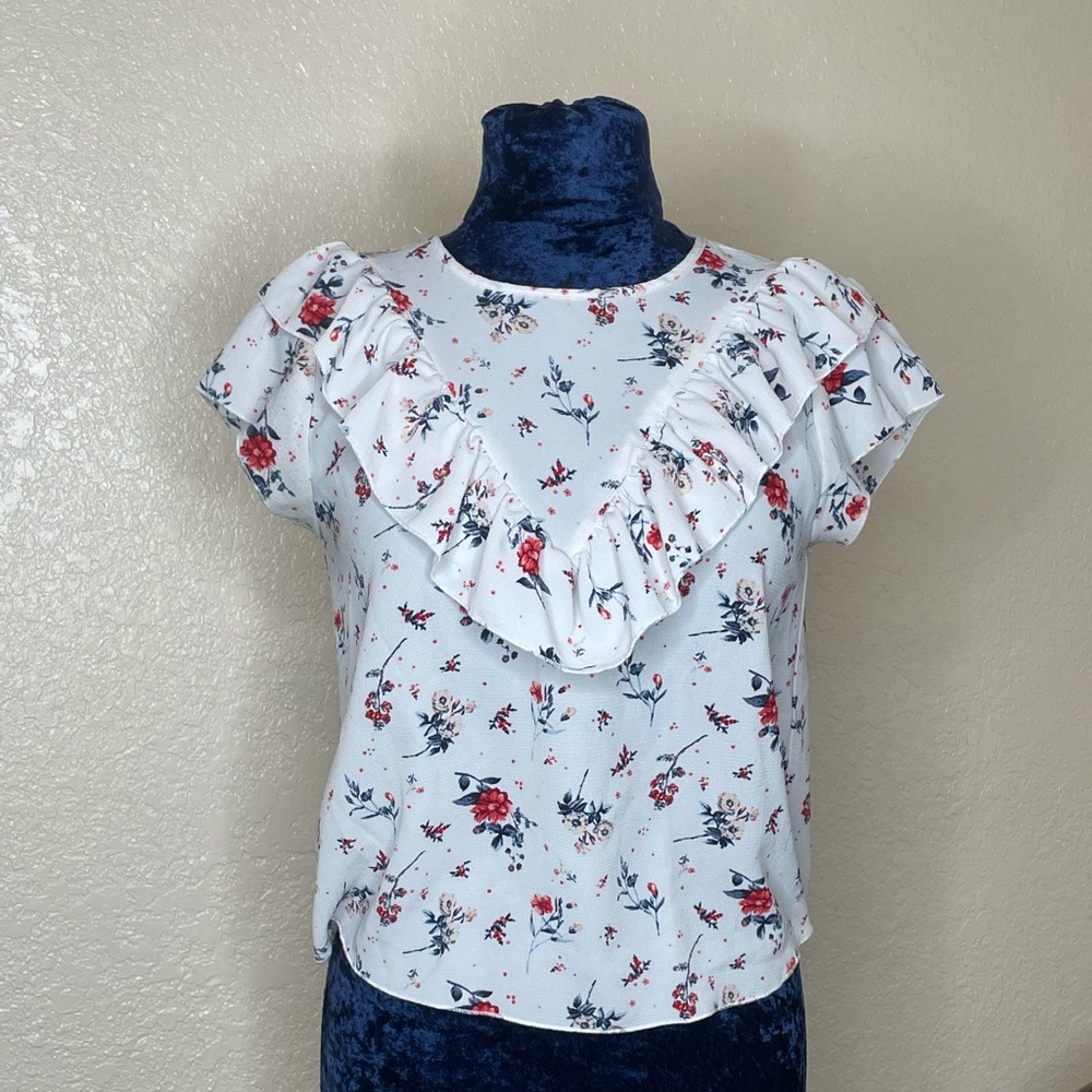Urban Romantics Short Sleeve Blouse